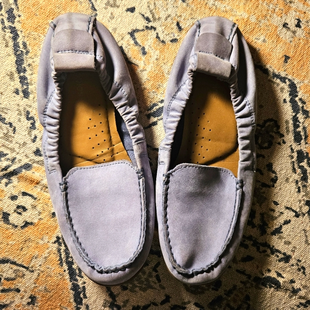 Hush Puppies stretch loafers - Size 8